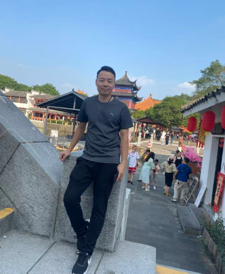 为爱努力